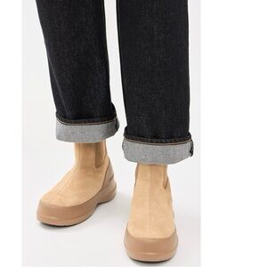 MOONBOOT LUNA SAND SUEDE CHELSEA BOOTS Mens 11.5 Women’s 12.5 NEW WITHOUT BOX